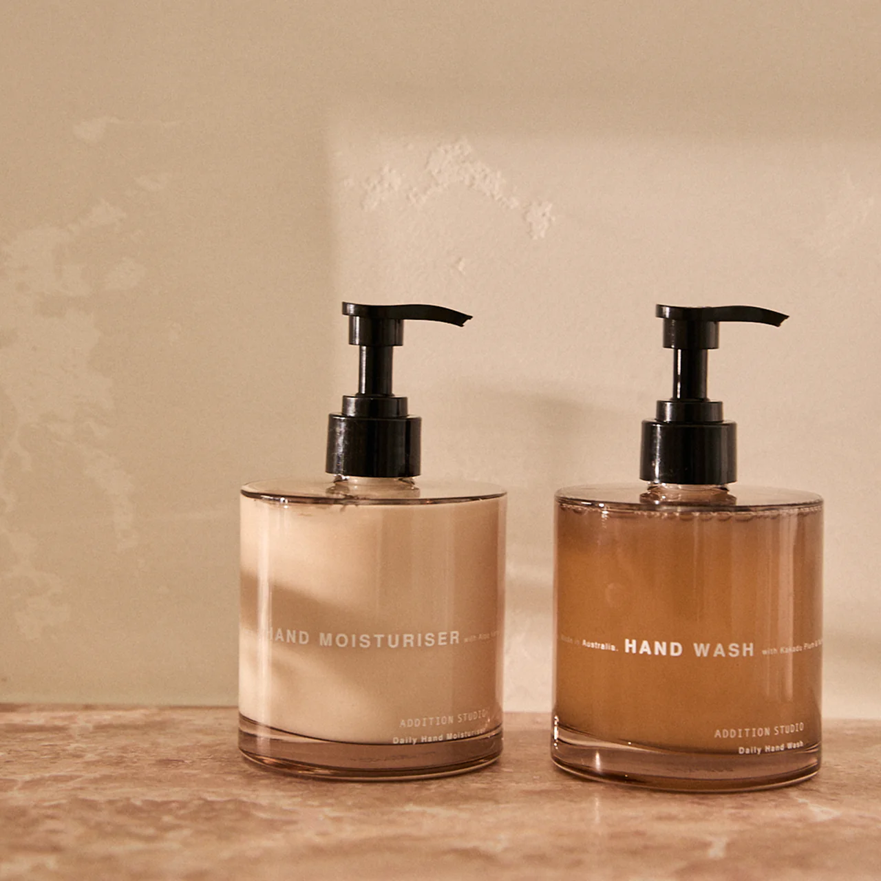 Hand Wash and Hand Moisturiser Gift Set 390ml - Image 3