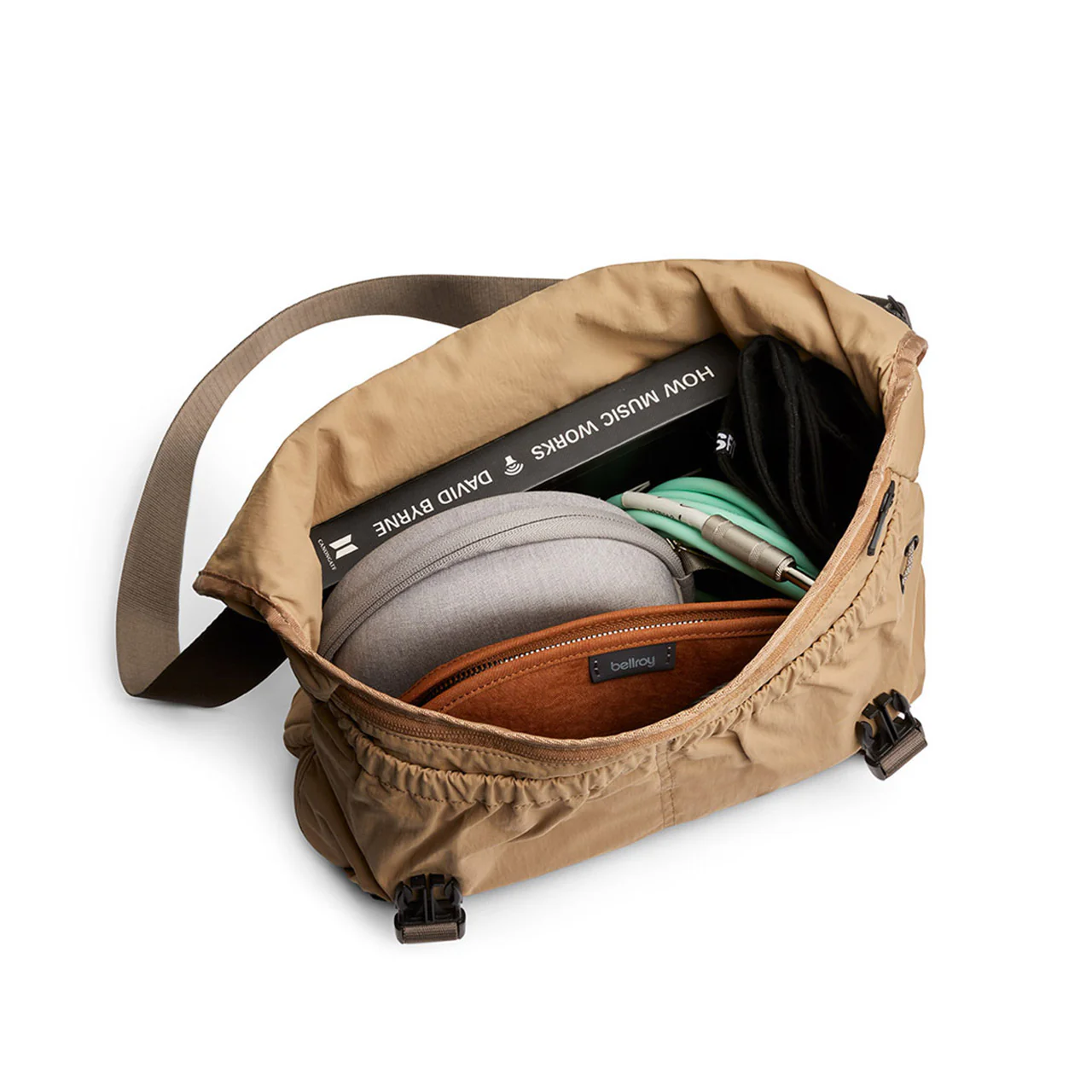 Cinch Messenger Bag 12L - Image 16