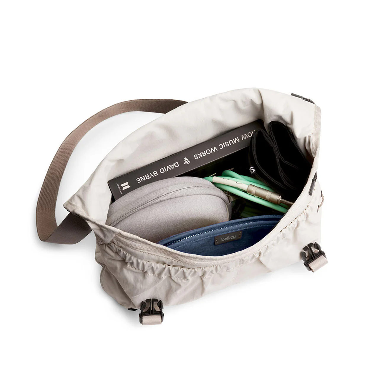 Cinch Messenger Bag 12L - Image 24