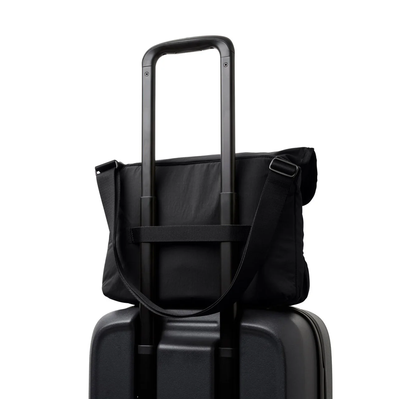 Cinch Messenger Bag 12L - Image 5