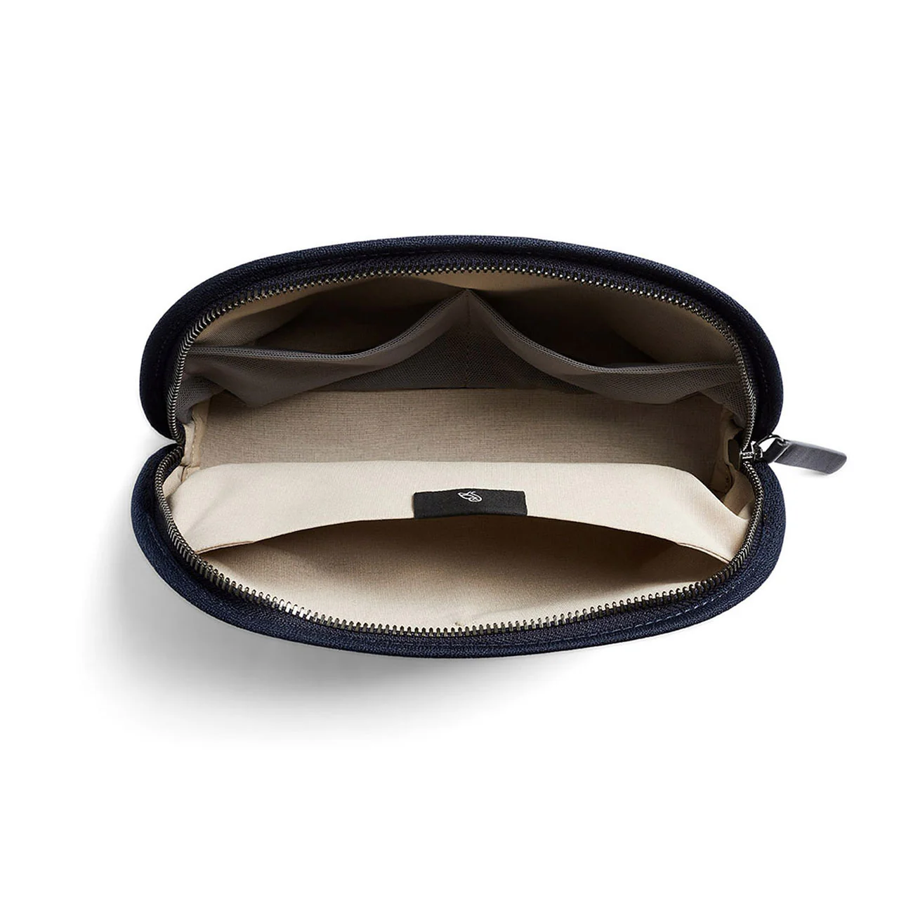 Classic Pouch - Image 13