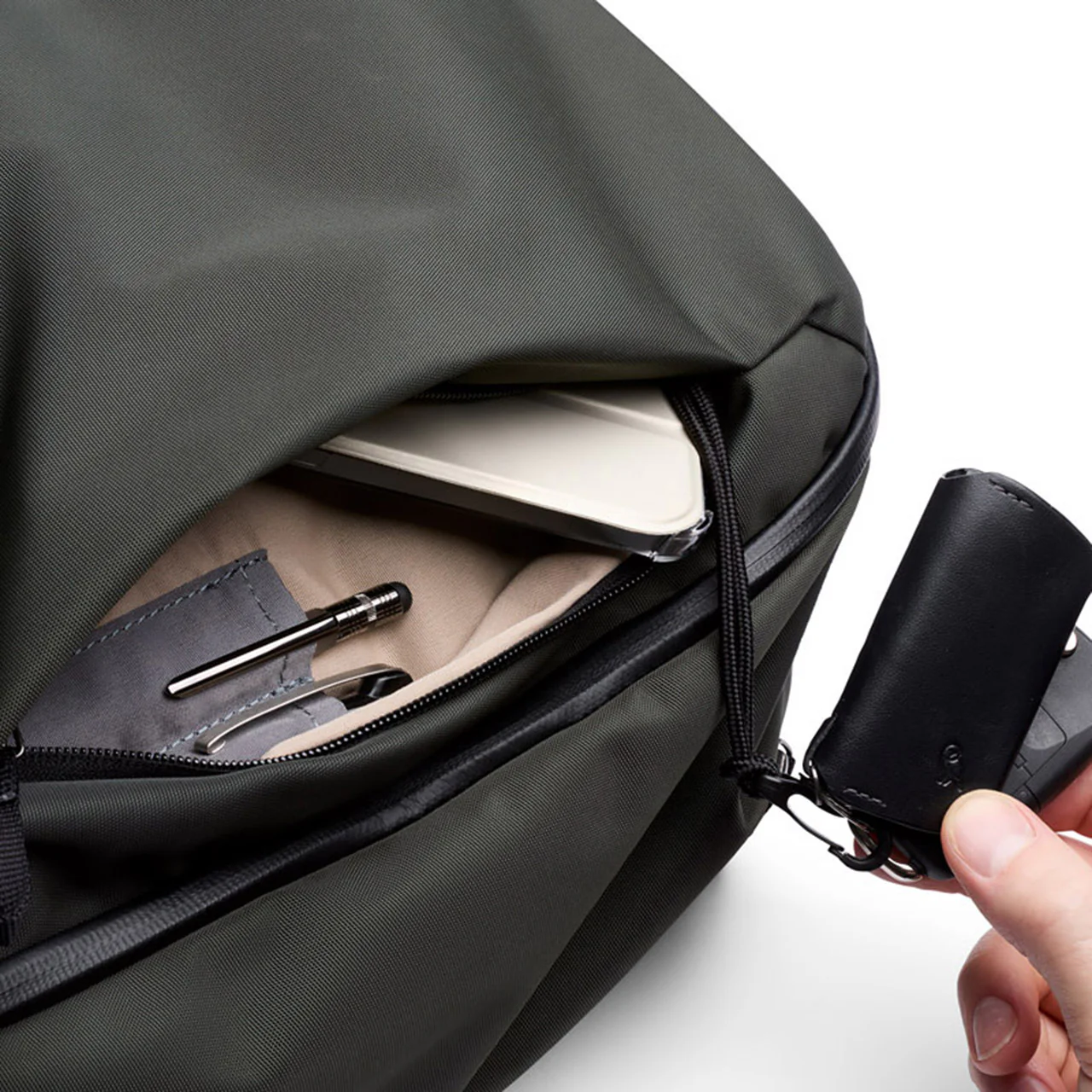 Transit Workpack 26L - Image 14