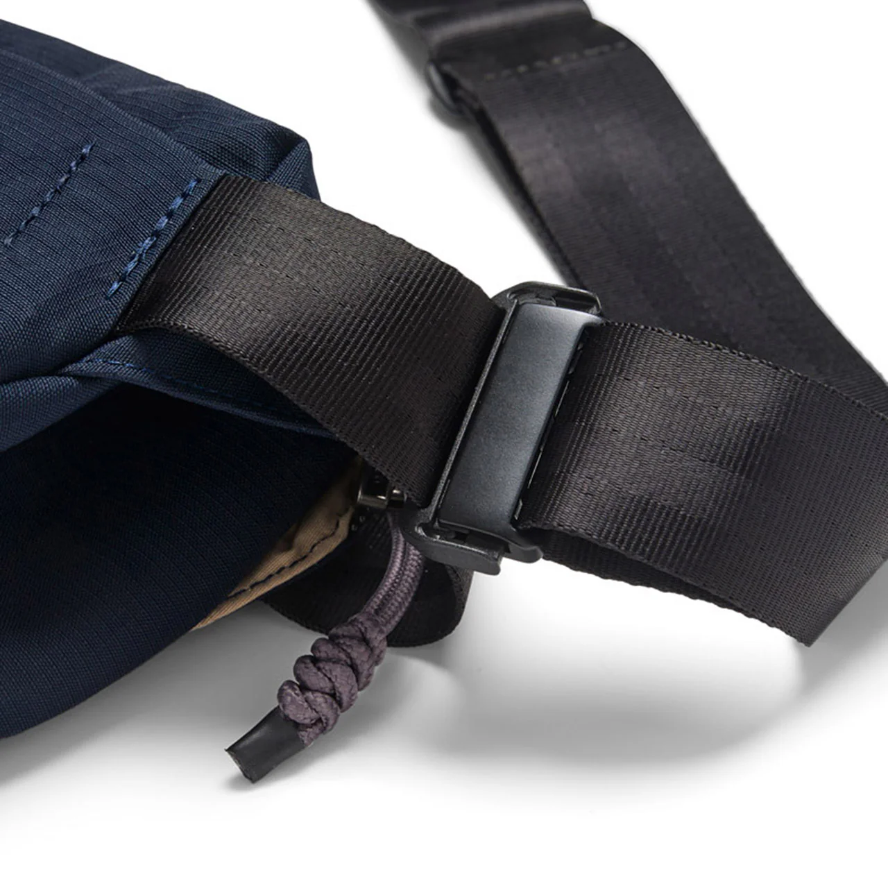 Venture Sling 6L - Image 18