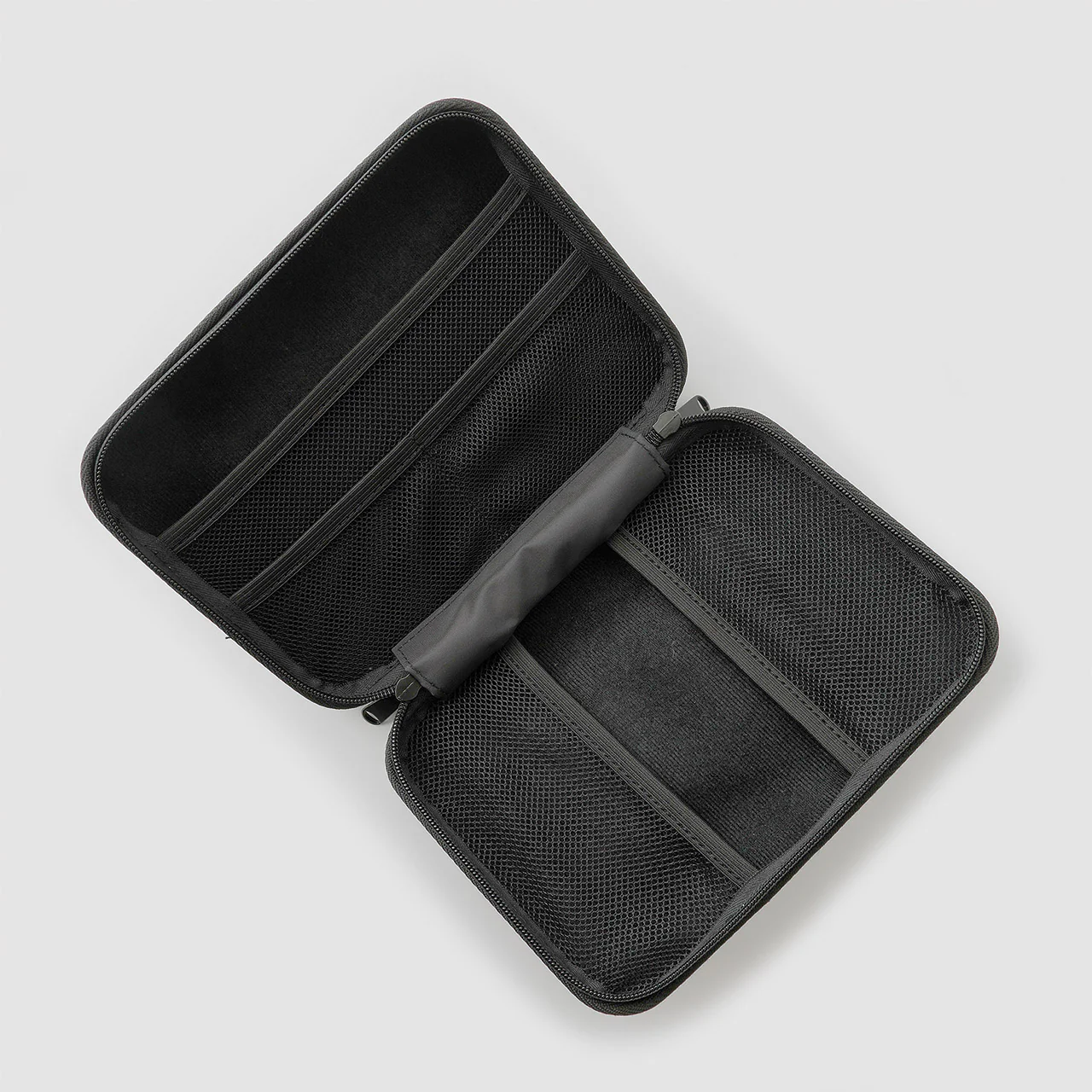 Hard Shell Case Large - Image 4