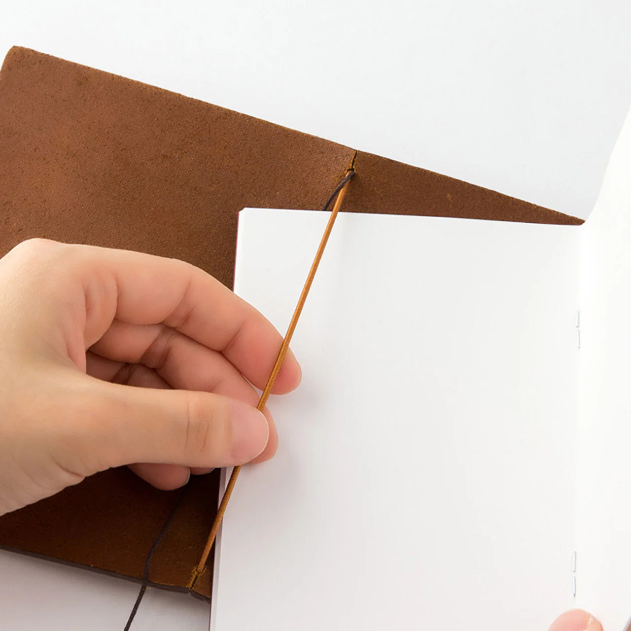 Traveler's Notebook Leather Cover Starter Set - Image 3