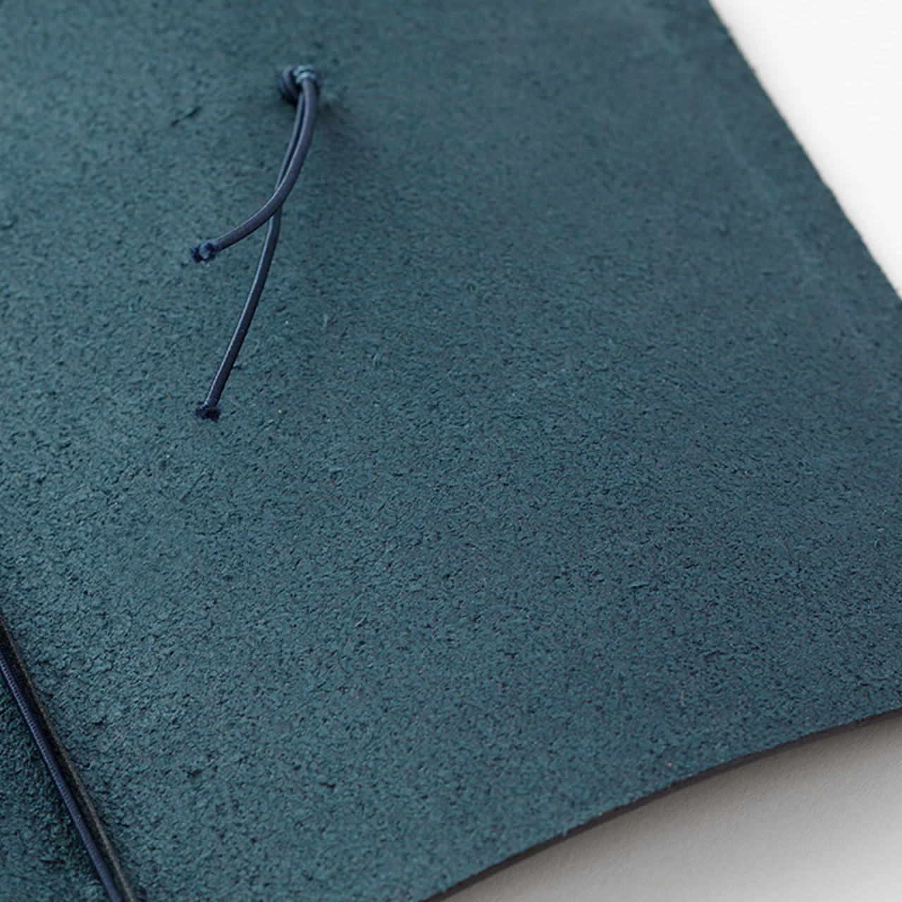 Traveler's Notebook Leather Cover Starter Set - Image 35