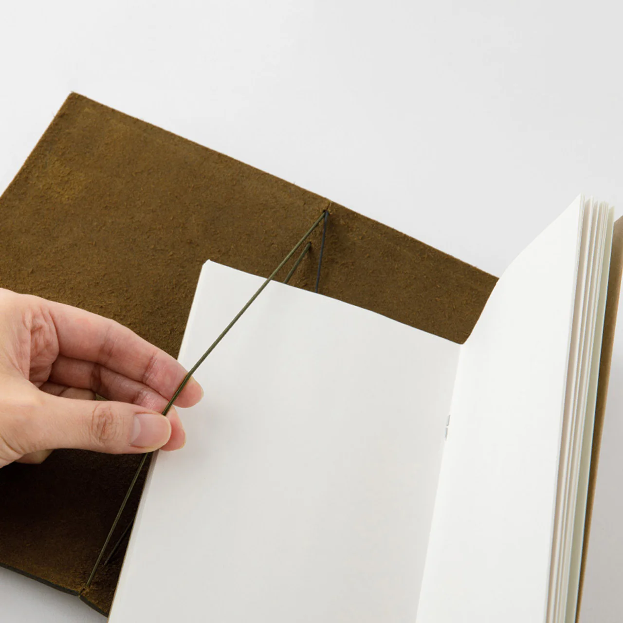 Traveler's Notebook Leather Cover Starter Set - Image 54